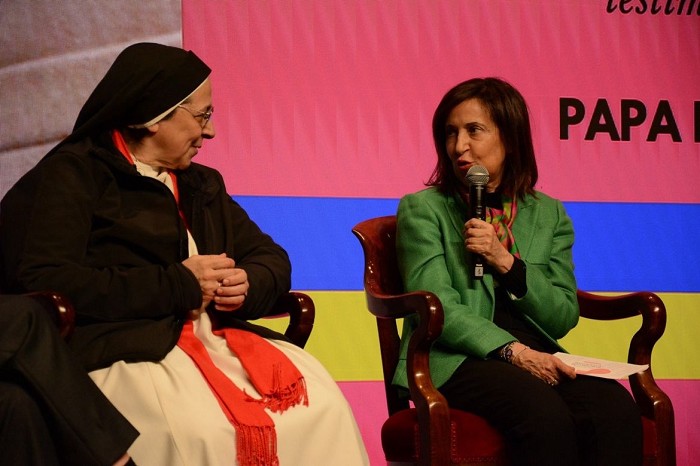 Margarita Robles y Sor Lucía