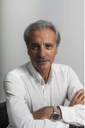 Jes&uacute;s J. de la G&aacute;ndara